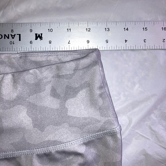 2 Piece Danskin! Navy Dri-More Racerback Tank Loose Sm w CAMO Capri leggings Med - Picture 9 of 14